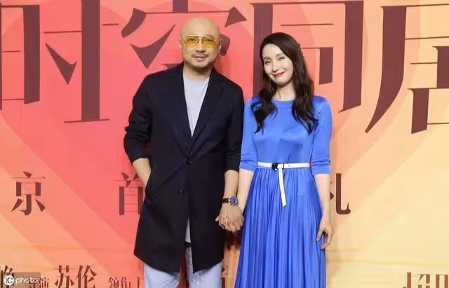 為了留住老公,這兩個明星連基本的尊嚴都放棄了