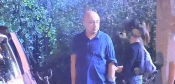 為了留住老公,這兩個明星連基本的尊嚴都放棄了
