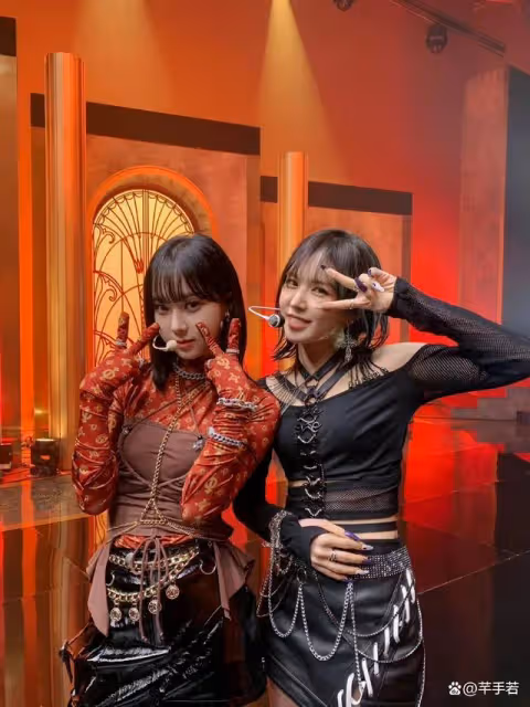 SM的崔雪莉和金鐘鉉，YG的崔勝鉉和金韓彬，讓JYP人性美格外扎眼