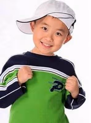 5歲憑「東兒」躥紅,因病停止長高,童星賈雲哲如今怎樣?