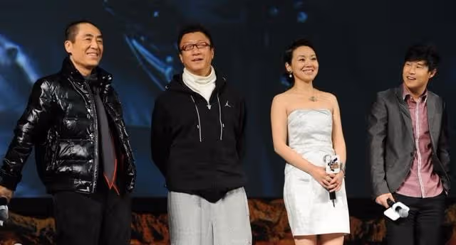 趙本山最忌諱的3個字，馮小剛頒獎卻讀錯了兩個，引發2000人鬨笑