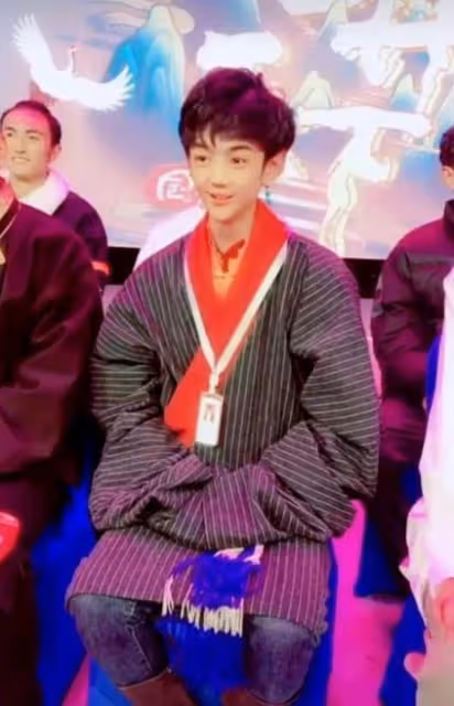 當明星們遇見網紅濾鏡：王俊凱韓式半永久，丁真的也太好笑了