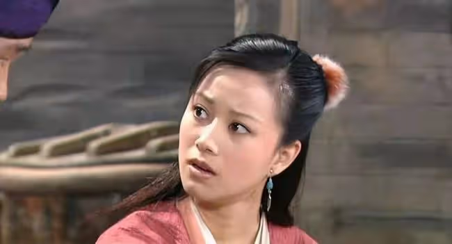 44歲倪虹潔官宣戀情!自曝曾離婚有子,因前夫欠債千萬上失信名單