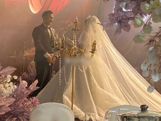 《中國機長》歐豪原型結婚!4年前飛機事故險喪命,娶航醫太幸福