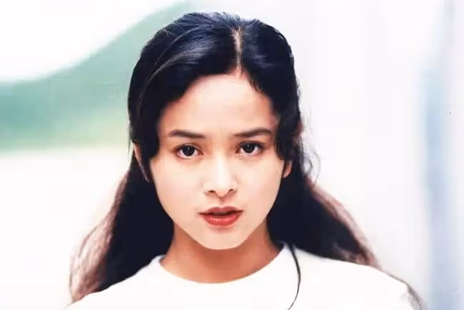 葉蘊儀慶祝49歲生日,減肥成功重拾美貌,豪門夢碎後拒絕再嫁人