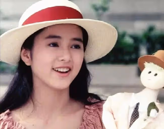 葉蘊儀慶祝49歲生日,減肥成功重拾美貌,豪門夢碎後拒絕再嫁人