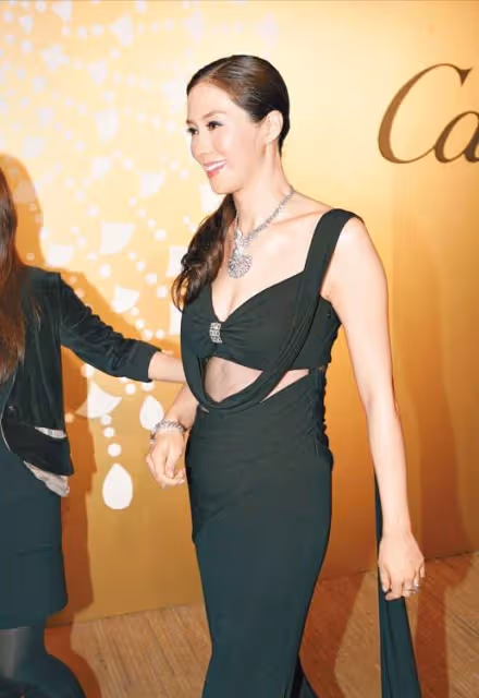 佩服!39歲「千億媳婦」徐子淇瘦身有術,如今身材不輸模特兒時期