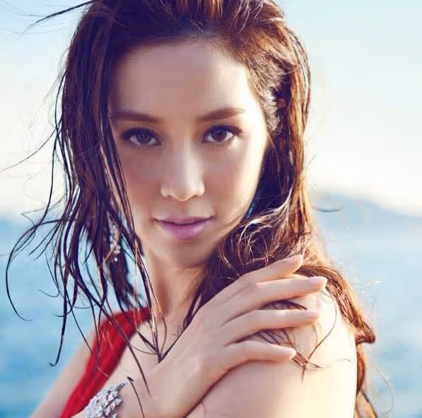 佩服!39歲「千億媳婦」徐子淇瘦身有術,如今身材不輸模特兒時期