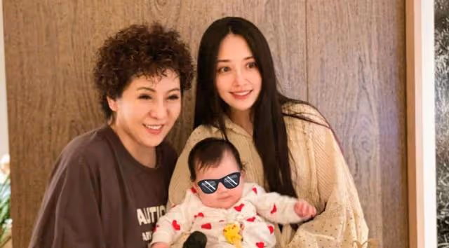 郭碧婷與婆婆陳嵐一同慶生，被指疑似懷上二胎，生日蛋糕泄露玄機