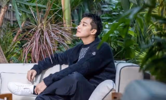 入行5年首當男一！TVB小生月薪曾僅有3千，家庭富有仍想自力更生