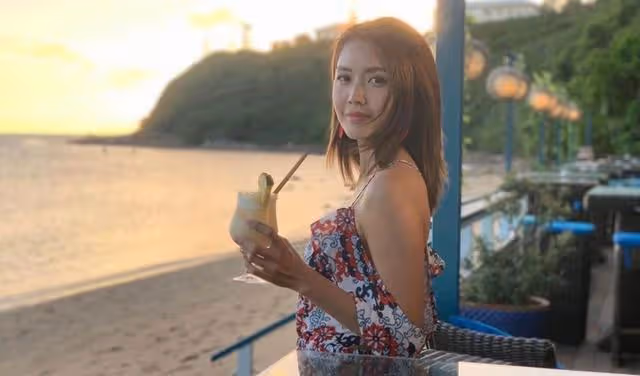 港姐冠軍新劇演情婦人氣急升，精湛演技獲讚賞，入行多年不受捧