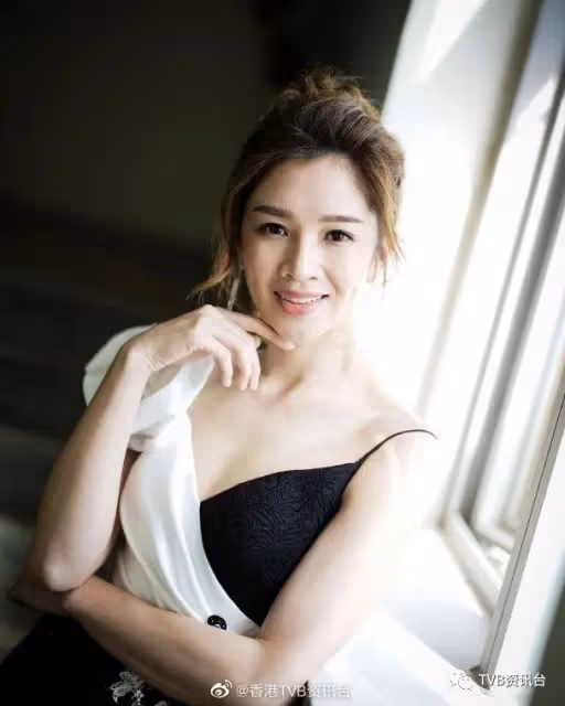 麥美恩被圈外圈內人力追!陳嘉倩曬10年前舊照證零變化
