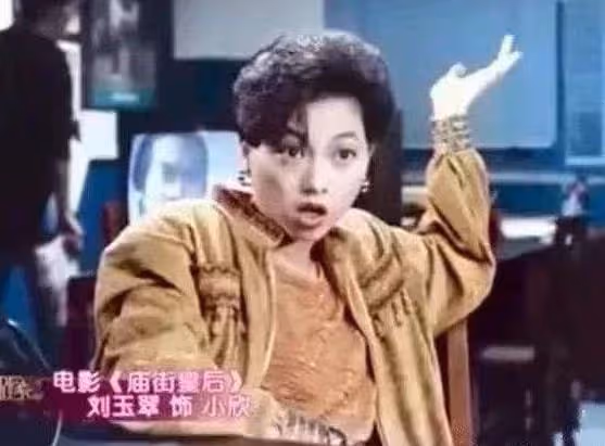劉玉翠:長期在內地居住,靠退休金生活,沒有通告無奈做直播
