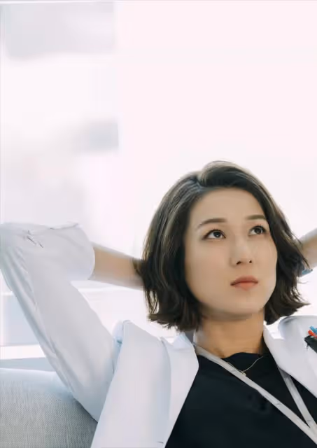 鍾嘉欣感謝大家喜歡「章以芯」，不會為頒獎回港：明白遊戲的規則