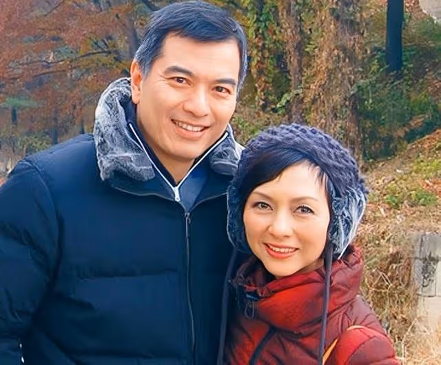香港著名女星胃癌離世7年,丈夫另結新歡,與現任妻子頻繁秀恩愛