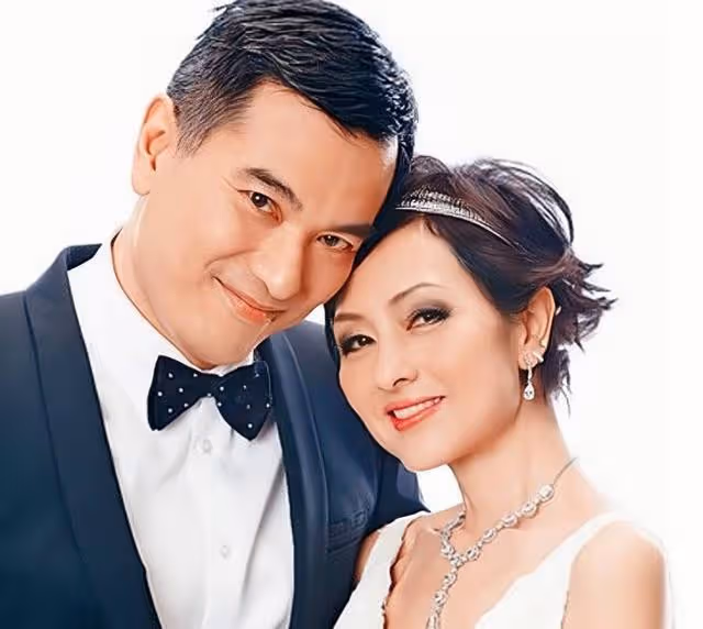 香港著名女星胃癌離世7年，丈夫另結新歡，與現任妻子頻繁秀恩愛