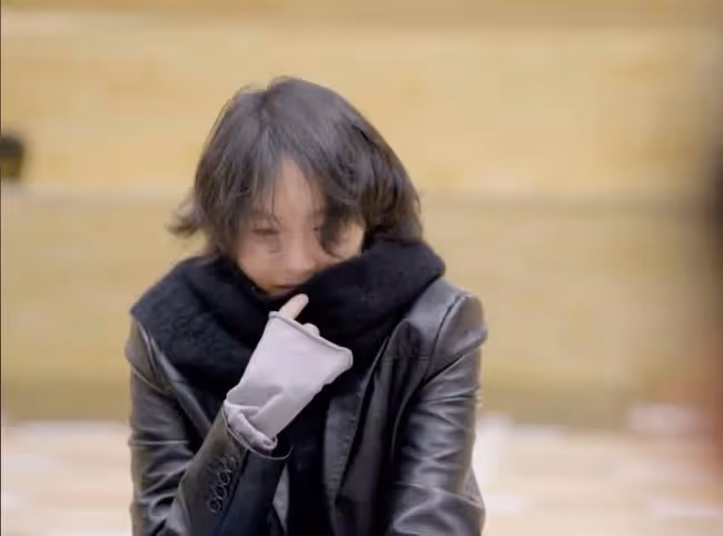 竇靖童節目躲鏡頭疑情緒崩潰,獲周迅溫柔安慰,兩人被贊神仙友誼