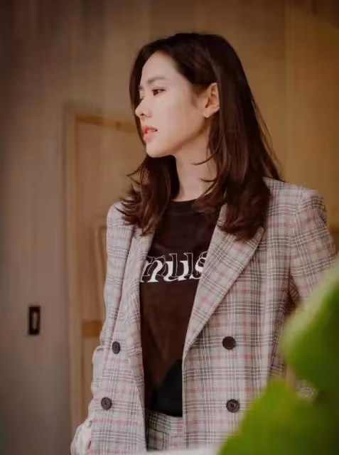 韓國女星孫藝珍戀情都超短暫,錯過5個男神,最後情定玄彬?