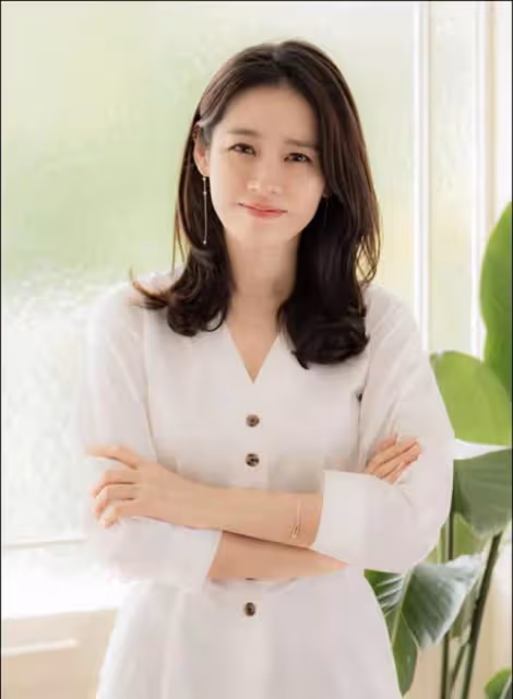 韓國女星孫藝珍戀情都超短暫,錯過5個男神,最後情定玄彬?