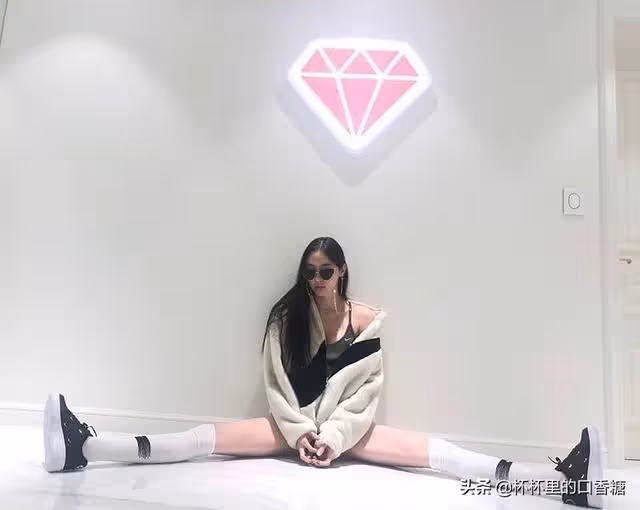 金多美比門高!7位女星身高趣事,金秀賢墊木板才能和全智賢拍照
