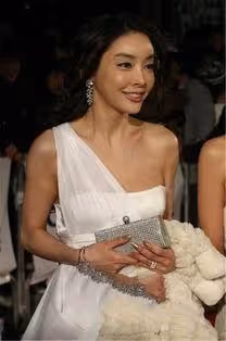 「人間慘劇」張紫妍:被31位大佬性侵後自盡,卻無人能為她申冤