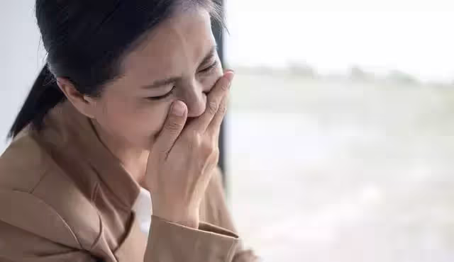龍鳳胎！婆婆不讓我「給兒子換尿布」 有一天趁婆婆下去買菜，我解開了包著兒子的尿布，馬上就明白！誤解婆婆，從內心感動到哭！
