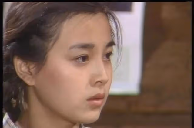 上升期隱婚生子,為愛退圈,甜欲美人趙明明是個戀愛腦