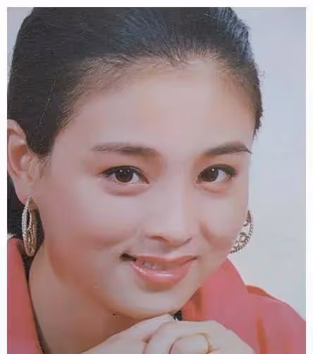 上升期隱婚生子,為愛退圈,甜欲美人趙明明是個戀愛腦