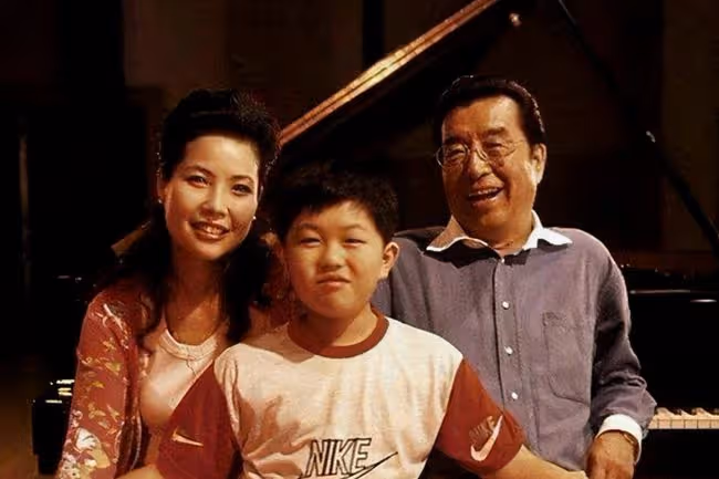 那個輪流凌辱女孩的李天一,入獄8年後,仍喚不醒這些裝睡的父母