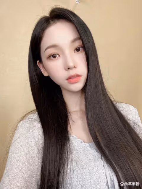 韓流女團成員曝料預錄內幕,演唱會和打歌都用預錄,假唱騙過粉絲