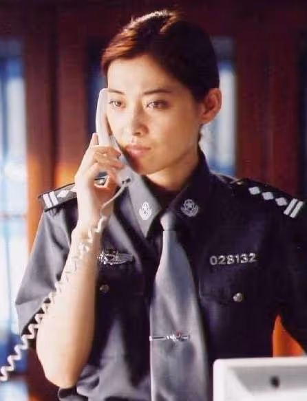 《開端》劉濤演警花被嘲太假?和這5位女星一對比,她好做作