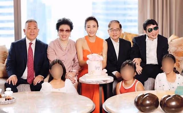 罕見曬夫妻合照!50歲黎姿喜迎結婚13周年,大十幾歲老公難得出鏡