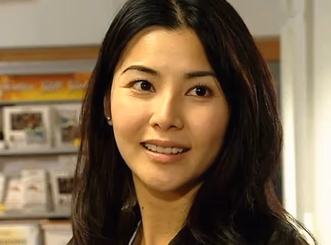 鄭伊健妻子日本開房地產公司,為打理生意閉關學日文,測驗卷曝光