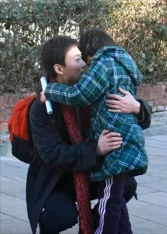 耿為華前妻鄭佳,嫁給了自己的偶像,被他寵11年為何還要離婚?