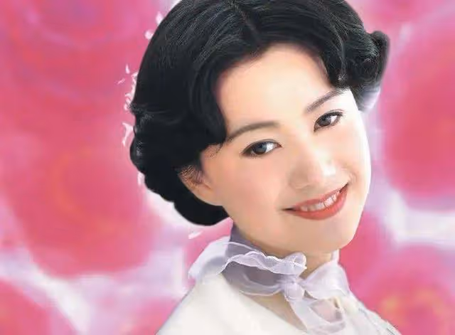 自己爆自己的瓜,她是第一個吧?