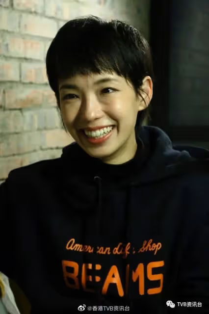 鬥嘴系相處方式︱英皇女歌手同男友吵大鑊靠食降火