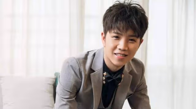 郭聰明:憑一首98k爆火,23歲因病道歉退網,與高火火有何恩怨?