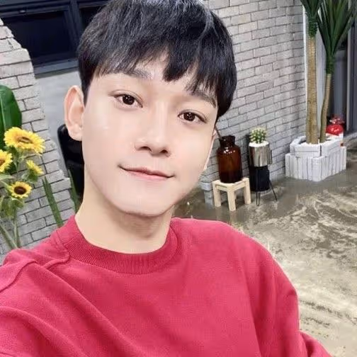 EXO 金鐘大，成為兩個孩子的爸爸，妻子第二胎出生