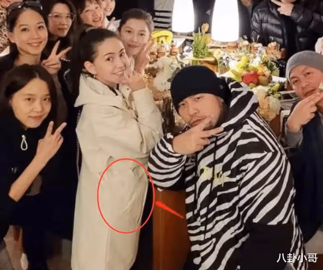 周杰倫曬出昆凌孕照，官宣妻子懷三胎，疑似小S的預言得到印證
