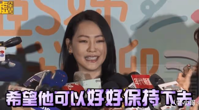 周杰倫曬出昆凌孕照,官宣妻子懷三胎,疑似小S的預言得到印證