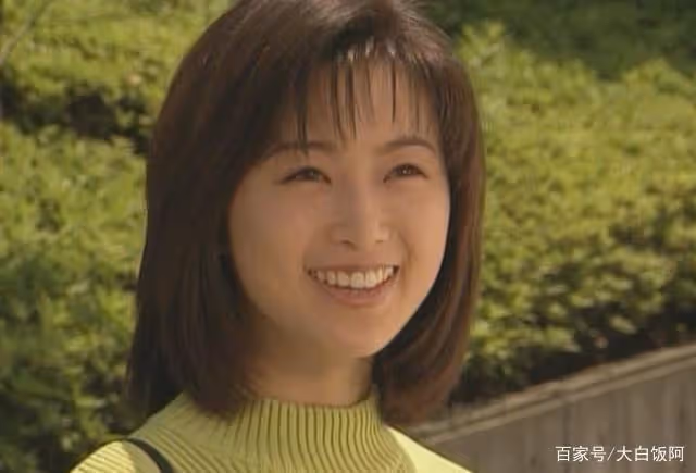 日本天后墮落史:16歲爆紅,38歲淪為逃犯,她到底走錯了哪一步?
