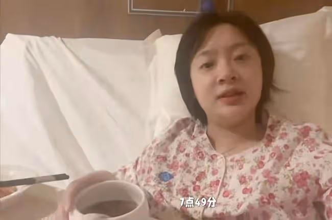 女星孫銥帶兒子游泳引爭議!寶寶未滿月戴脖圈,被指危險影響發育