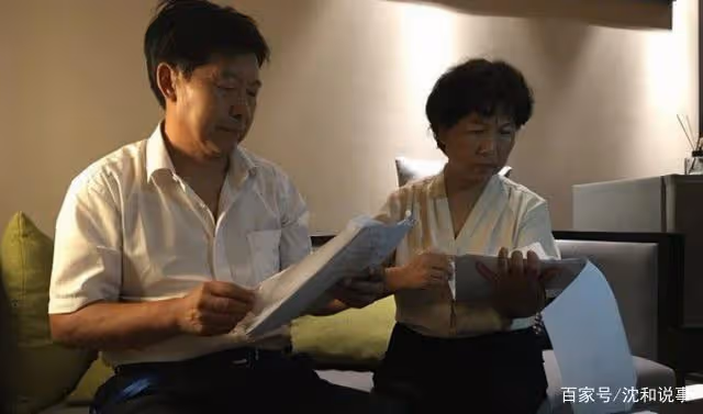 杜新枝可能29年前就知道錯抱真相，杜新枝姐姐無意中說漏了嘴！