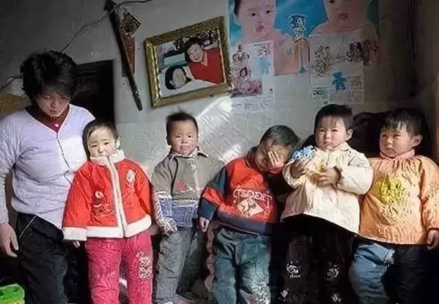 19年前轟動一時的「5胞胎」如今已成年!媽媽淚目:如果能重新選擇,我寧願一個都不要