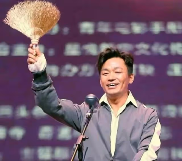 王寶強父親王銀生:老伴去世後,孝順兒子用愛和孝心為我療傷