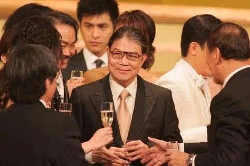 霍震霆的摯愛不是朱玲玲,而是賭王長公主?他們之間有什麼過往