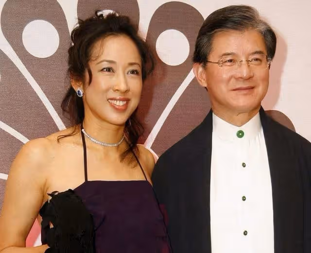霍震霆的摯愛不是朱玲玲,而是賭王長公主?他們之間有什麼過往