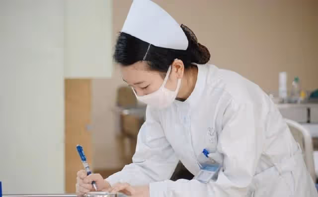男子追到夢中女神,卻突然不辭而別,六年後他才說:她變化太大了