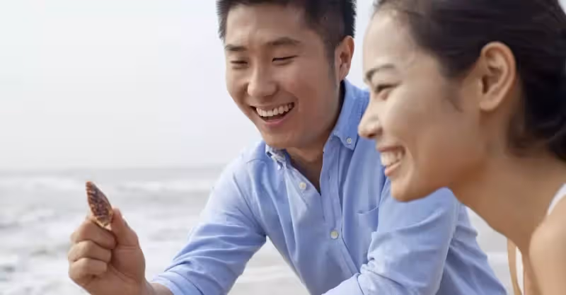 初戀結婚前說想要再見我一面，赴約後我才發現和我見面的是現男友