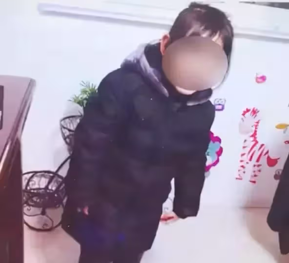 母親留巨額遺產,父女爭頭破血流,父親竟想讓私生女成為繼承人